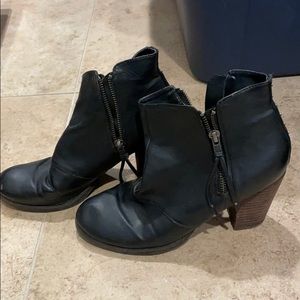 American eagle heeled booties